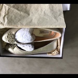 Badgley Mischka Gold Metallic Leather Flats Sz 8.5